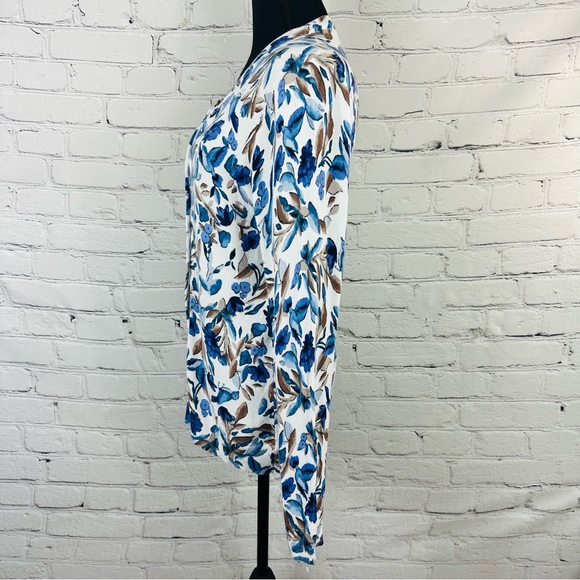 KAREN SCOTT FLORAL BLUE BIRD CARDIGAN/SWEATER SIZE(M) - Picture 6 of 8